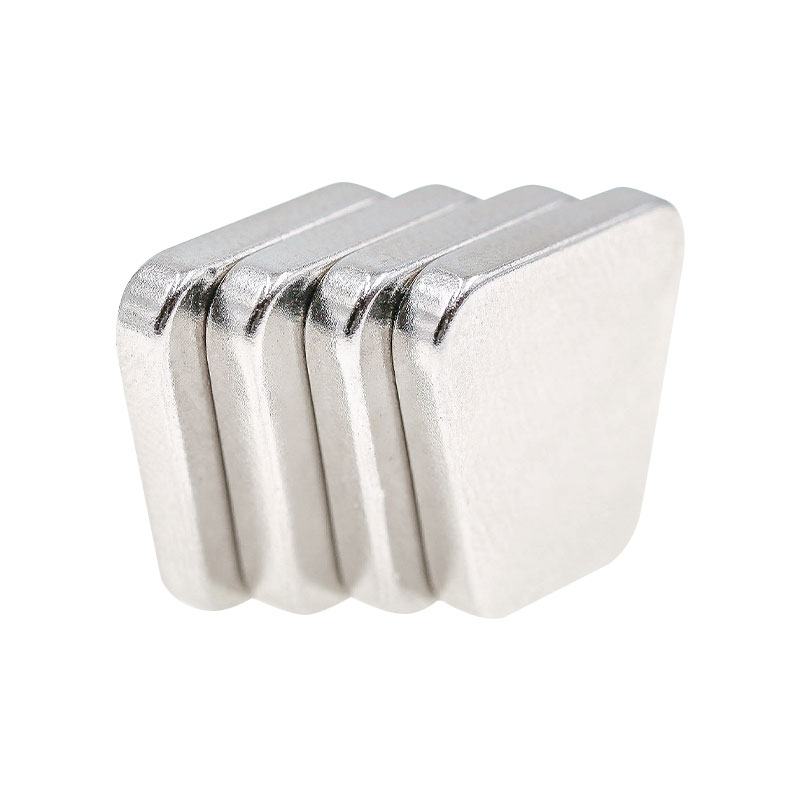台形型永久磁石